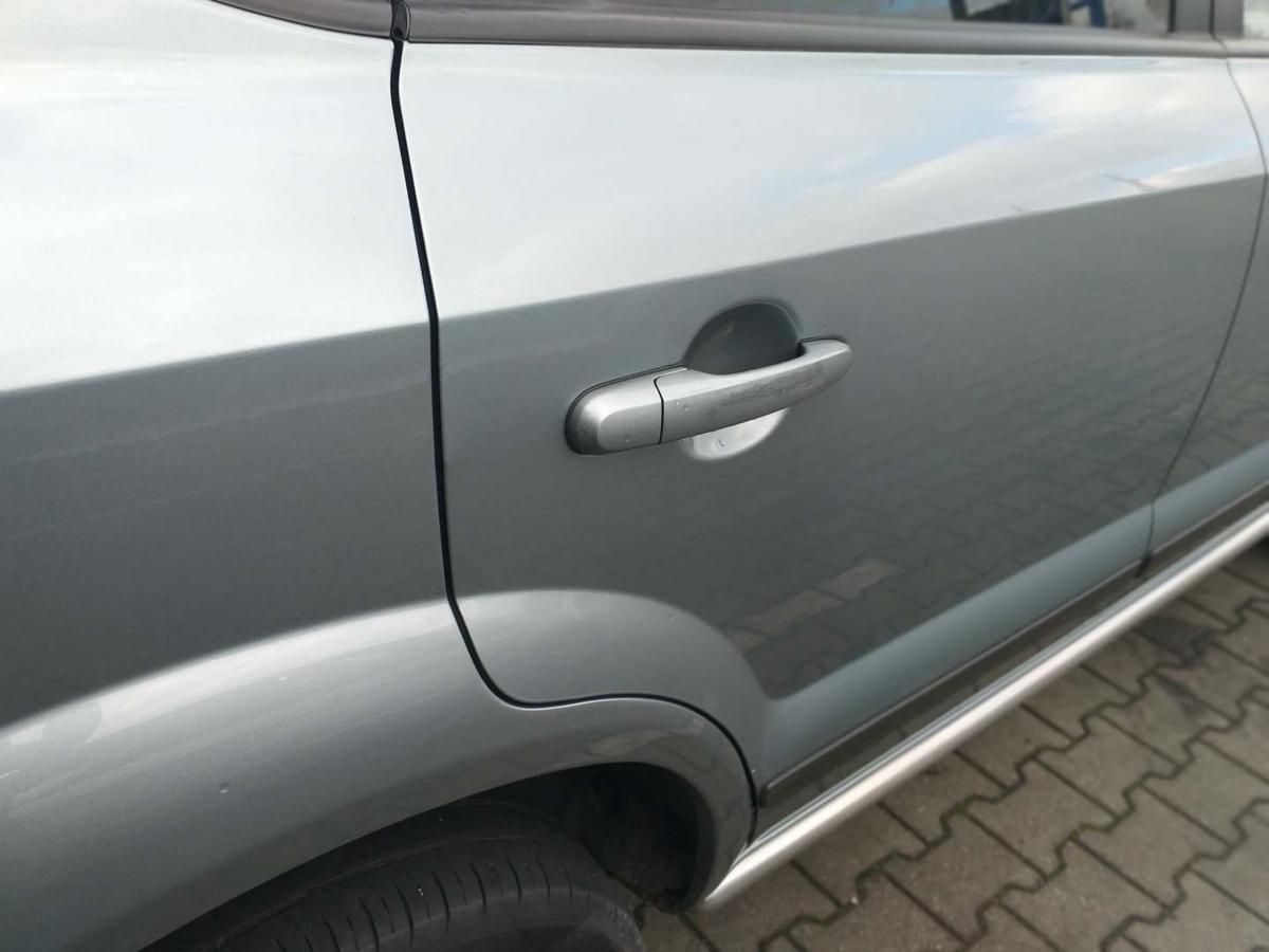 Hyundai Tucson original Tür hinten rechts Hellblaumetallic Rohbau Bj.2005